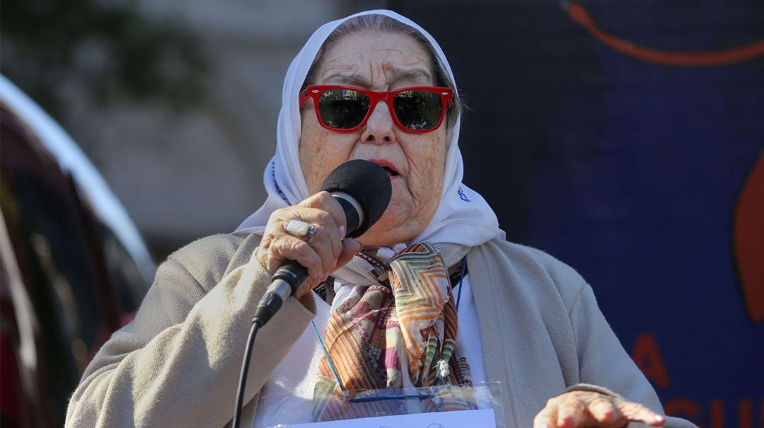 Internaron a Hebe de Bonafini en un hospital de La Plata