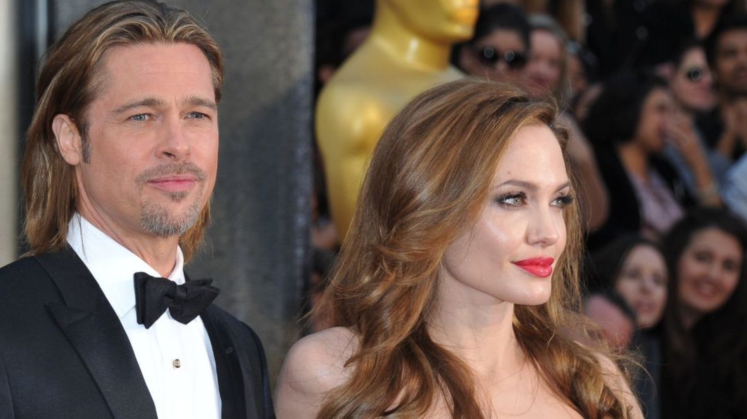 Angelina Jolie acusó a Brad Pitt de intentar ahorcar a uno de los hijos durante una pelea en un avión