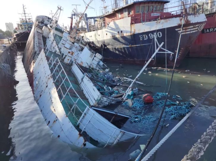 El riesgo de hundimiento de un barco en Ingeniero White