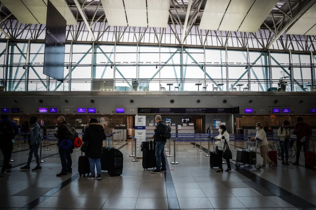 El Gobierno puso en marcha el nuevo dólar para turistas extranjeros: cómo funciona y cuál es la cotización