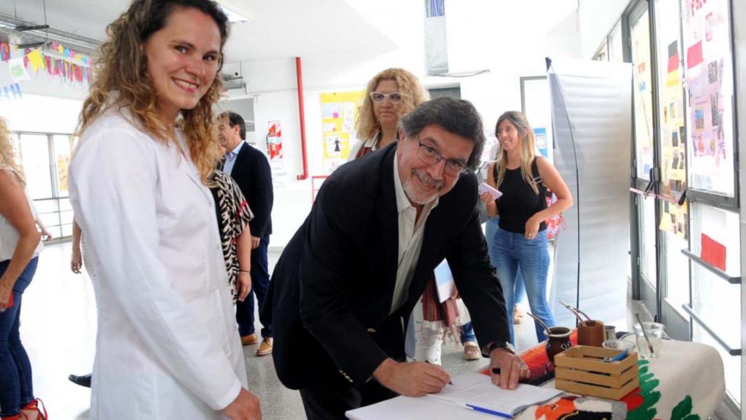 Escuelas bonaerenses verán los partidos y trabajarán temáticas ligadas al próximo Mundial