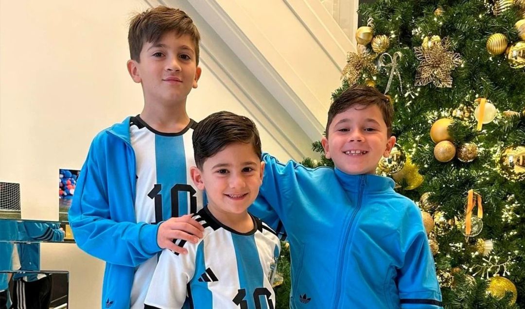 Los hinchas número 1: los Messi, listos para alentar a la Selección y a papá Leo en Qatar