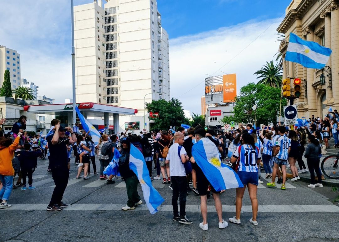 El festejo en Bahía del triunfo de la Selección y el pase a 8vos del Mundial