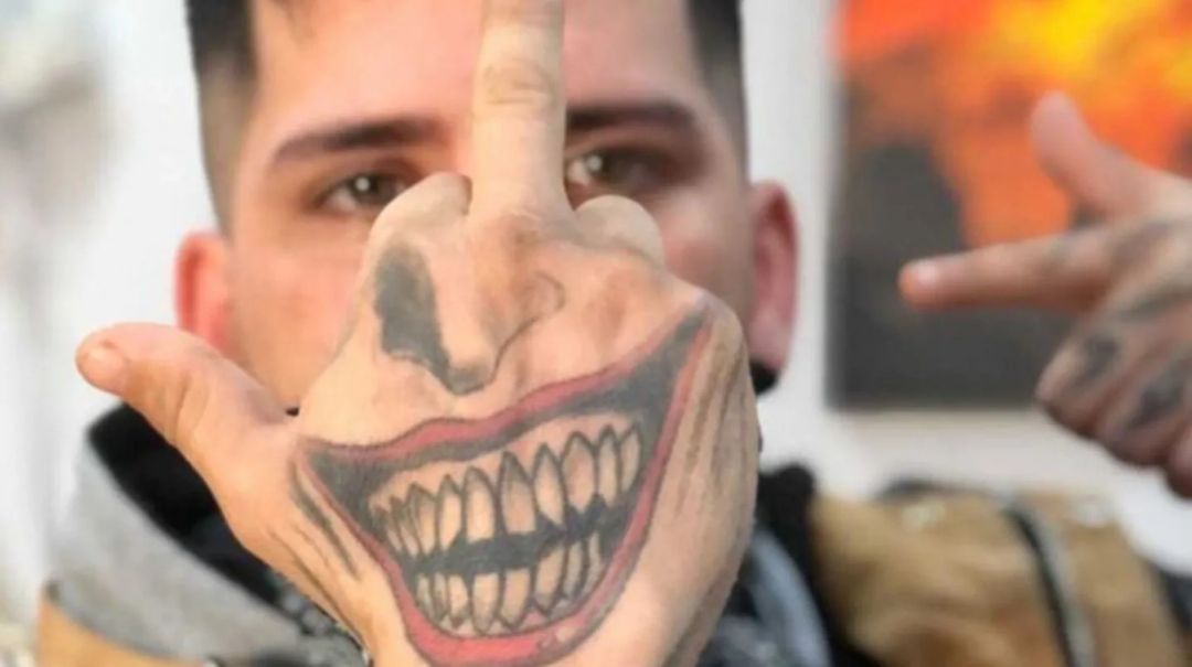 Quién es “El Más Ladrón”, el cantante de la cumbia 420 que es buscado por asesinar y arrojar el cuerpo a los chanchos