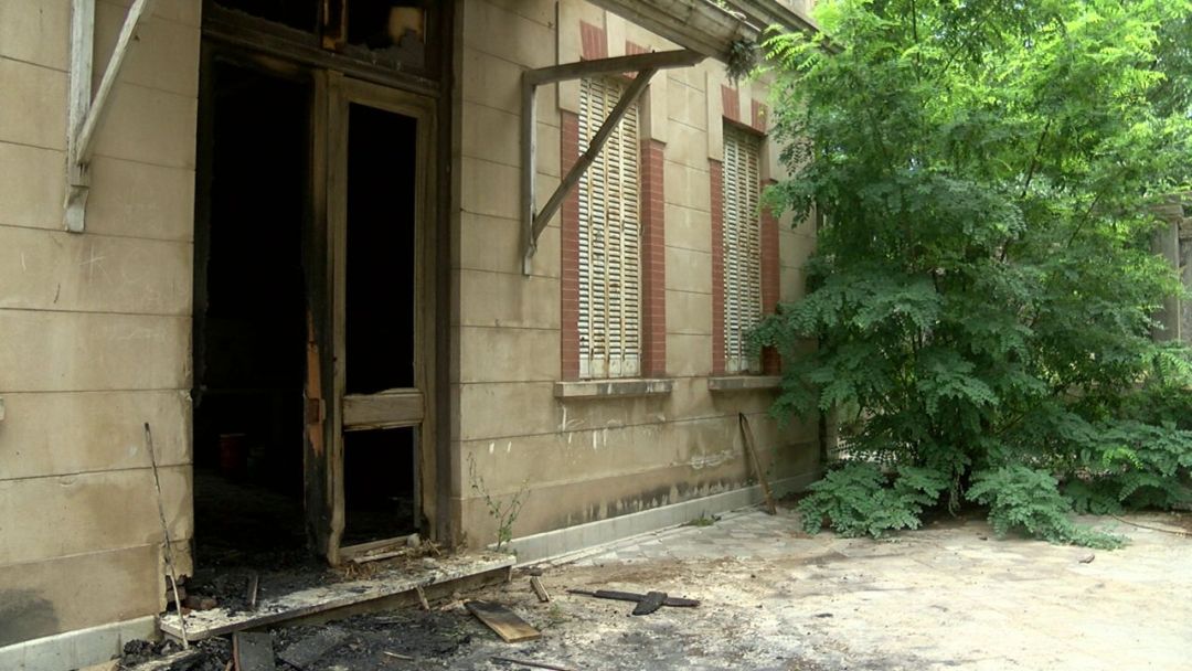 Incendiaron el jardín de infantes 935: “Es muy triste llegar y ver esto, es tierra de nadie”