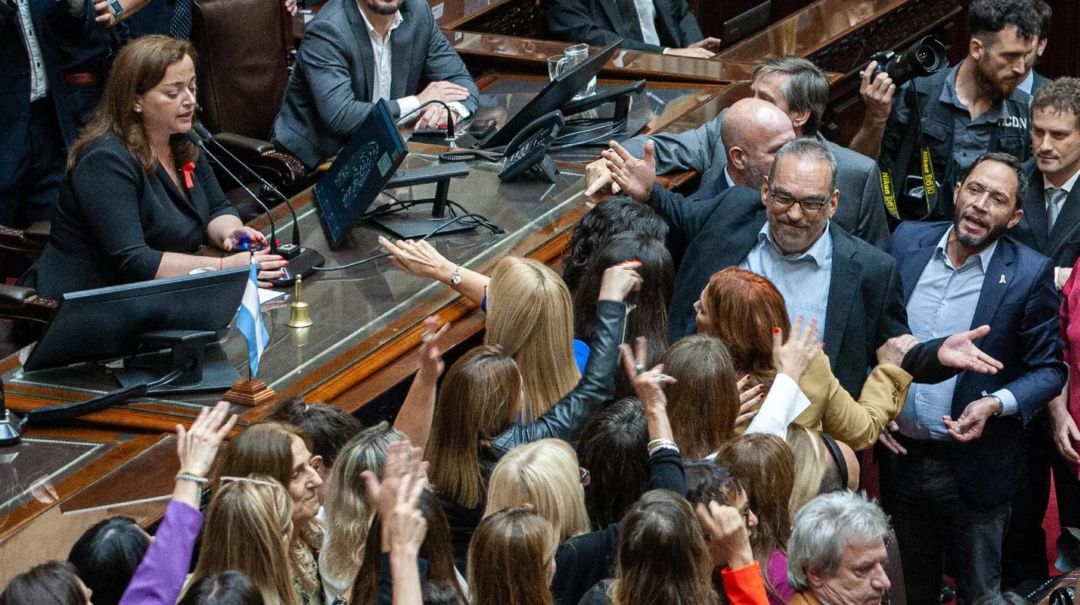 El escándalo en Diputados rompió el diálogo entre los bloques y dan por terminado el año parlamentario