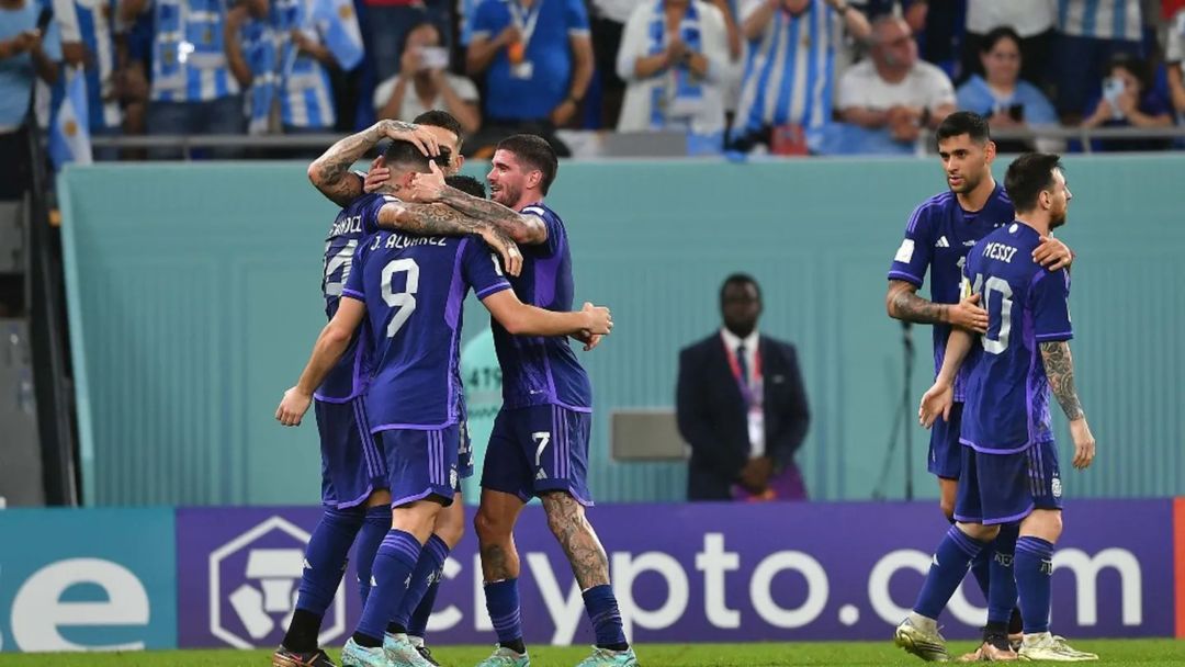 “Pasito a pasito, soñemos cosas grandes”: las reacciones de los jugadores de Argentina tras avanzar a octavos