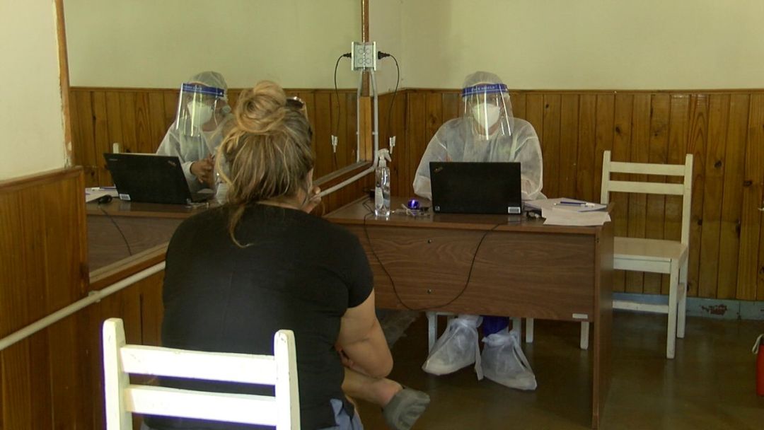 Aumentan los testeos y los casos positivos de covid en Bahía