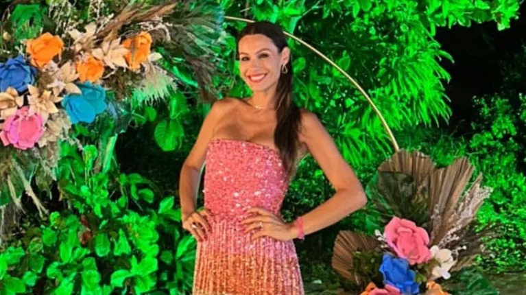 Pampita celebró su cumpleaños en Brasil: las fotos con la intimidad del festejo