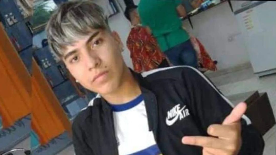 Un adolescente de 16 años fue asesinado de un botellazo en una pelea a la salida de un boliche en Córdoba