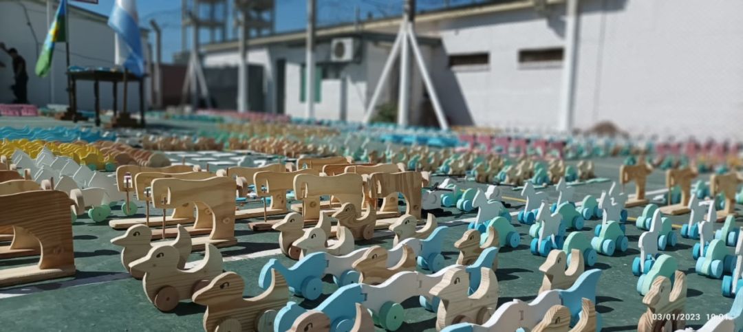 Desde la cárcel de Bahía Blanca colaboraron con 2.000 juguetes para los Reyes Magos