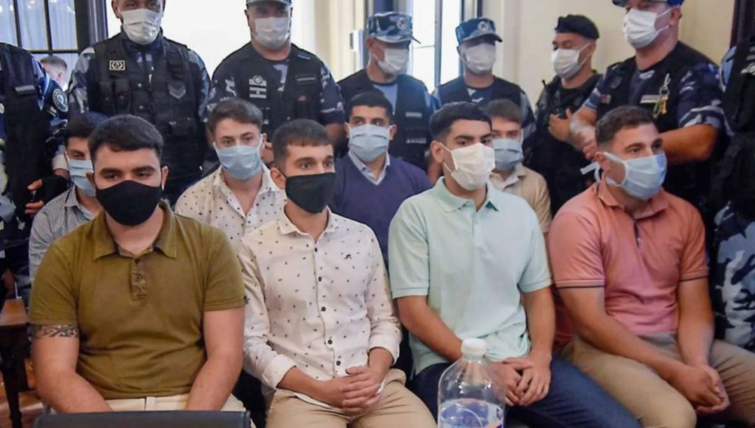 Se reanuda el juicio por el crimen de Báez Sosa: declaran peritos y el médico que hizo la autopsia