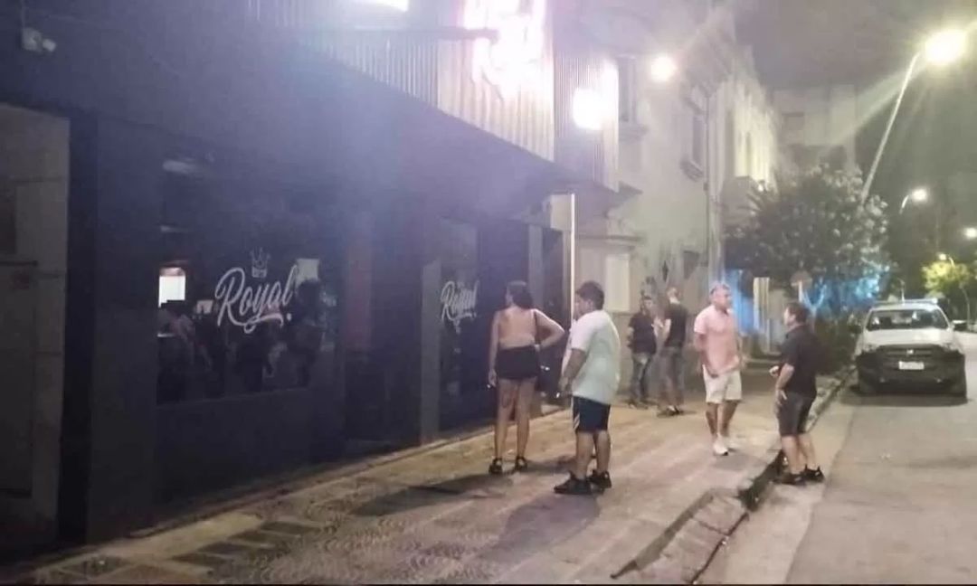 Clausuraron un bar céntrico por falta de habilitación
