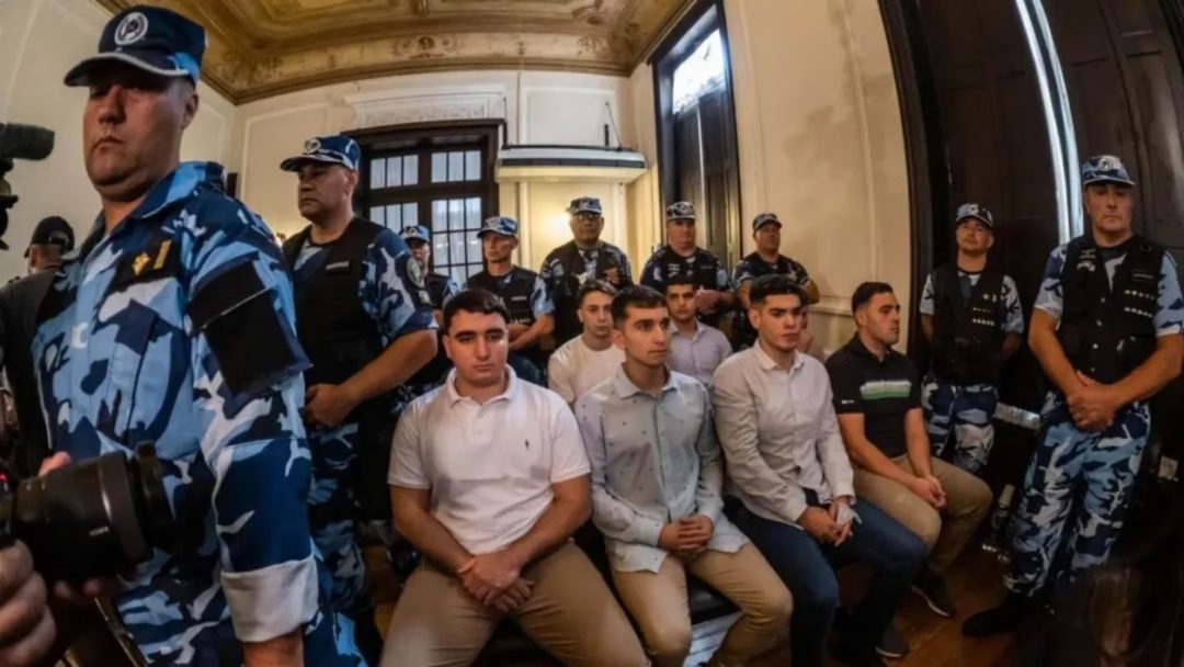 De prisión perpetua a dos años de cárcel: las penas que podrían recibir los rugbiers por el crimen de Báez Sosa