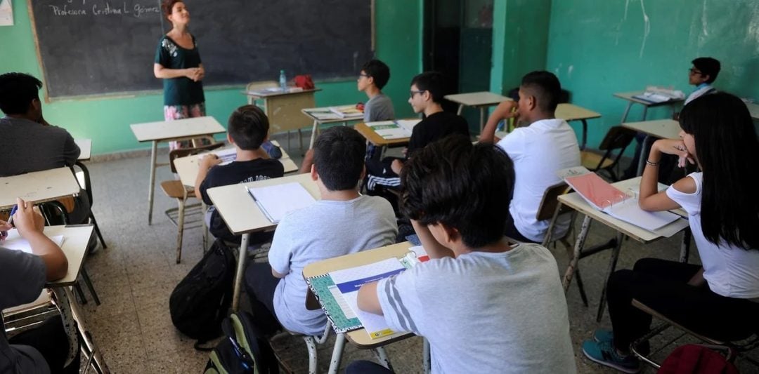 Más de 2.400 escuelas tendrán jornada ampliada desde abril en la provincia de Buenos Aires