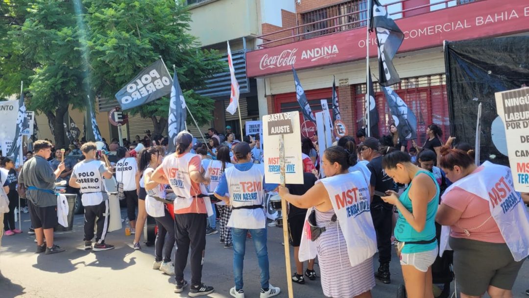 Cortes en todo el país: dirigentes sociales advierten por la baja de planes