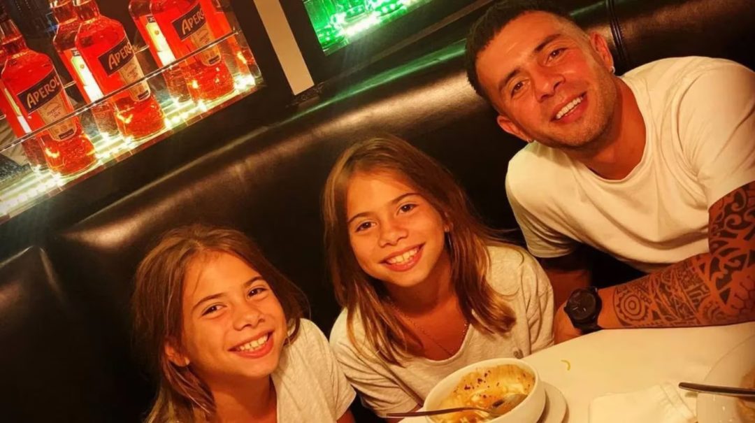 Cinthia Fernández reveló la reacción homofóbica de Defederico al enterarse de que sus hijas jugarán al fútbol
