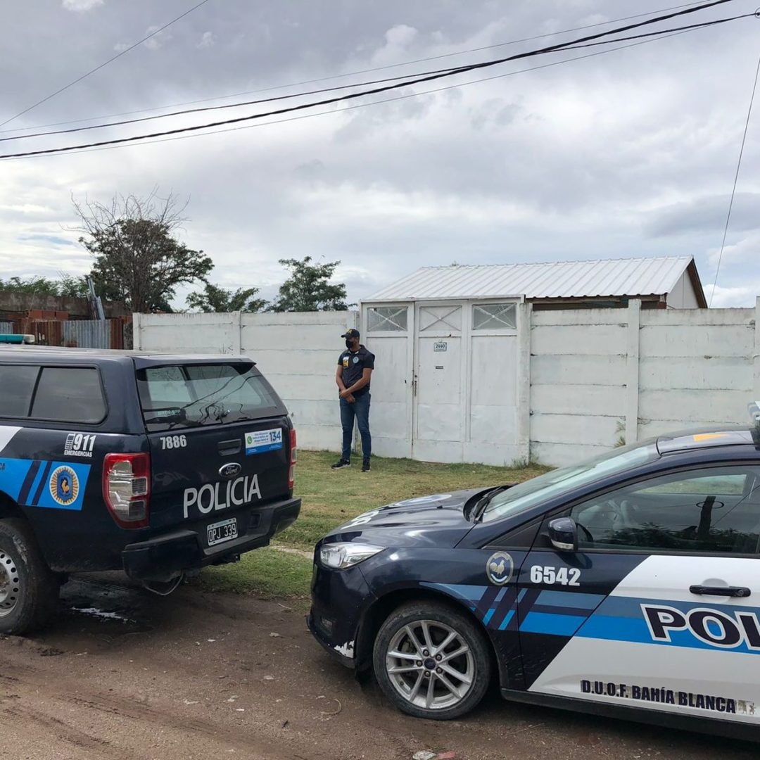 Allanan la casa de un policía investigado en una causa de grooming