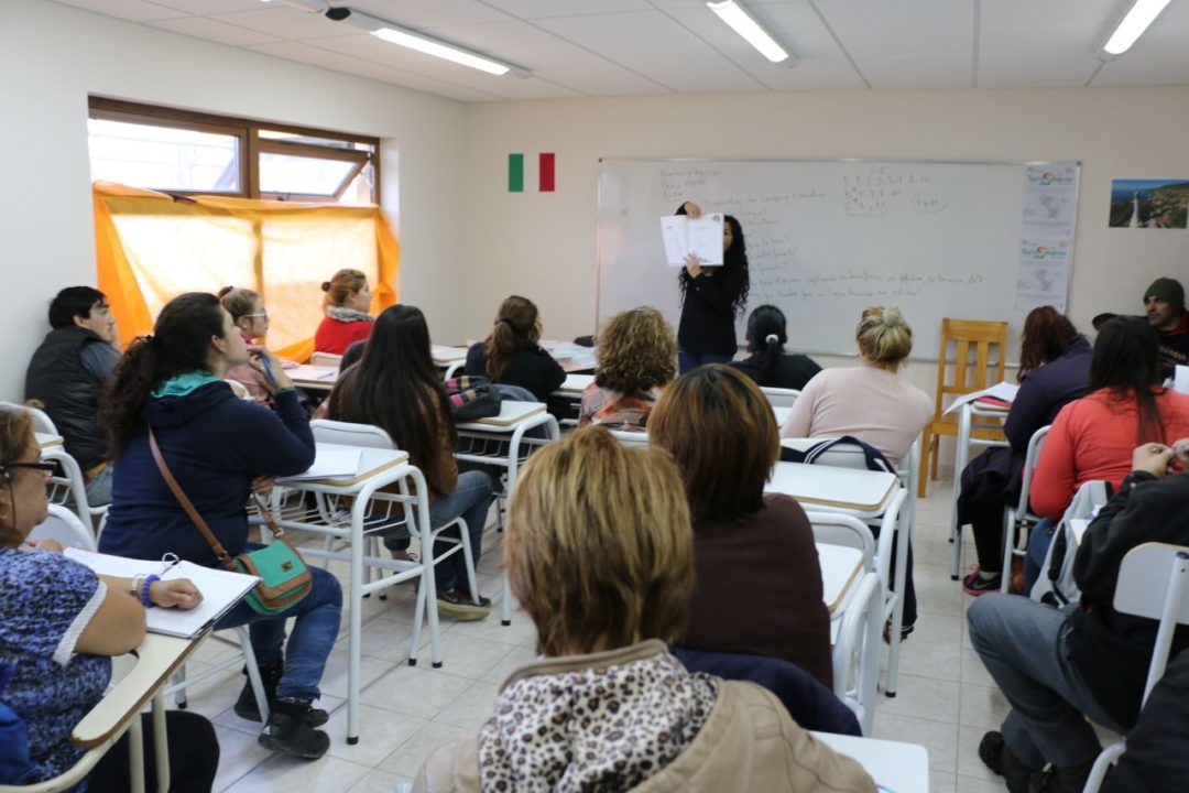 Están abiertas las inscripciones para quienes quieran finalizar sus estudios con el programa Fines