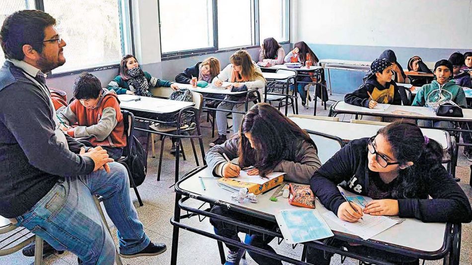 Cómo acceder a la ayuda escolar anual de $70.000 en marzo