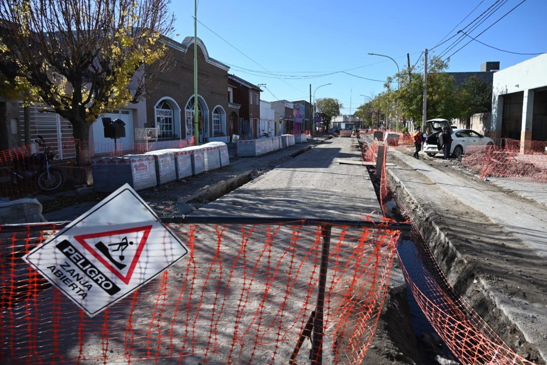 Se reanudaron los trabajos de calle Falucho