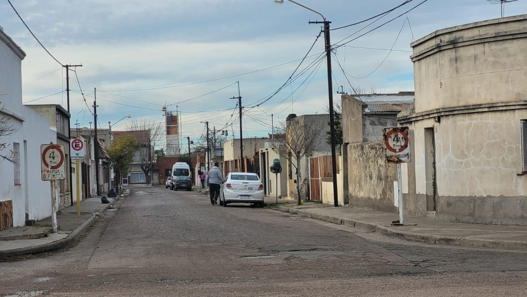 Un médico de Prefectura Naval agredió a su expareja en el barrio San Martín