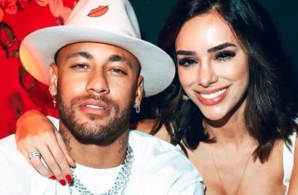 Neymar le fue infiel a su novia embarazada y le pidió perdón por Instagram: “Nuestro amor por nuestro bebé ganará”