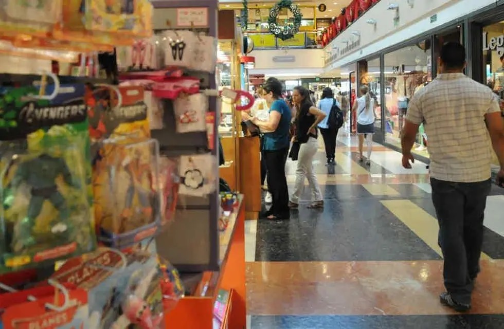 Las ventas minoristas pyme descendieron 4,1% interanual en noviembre