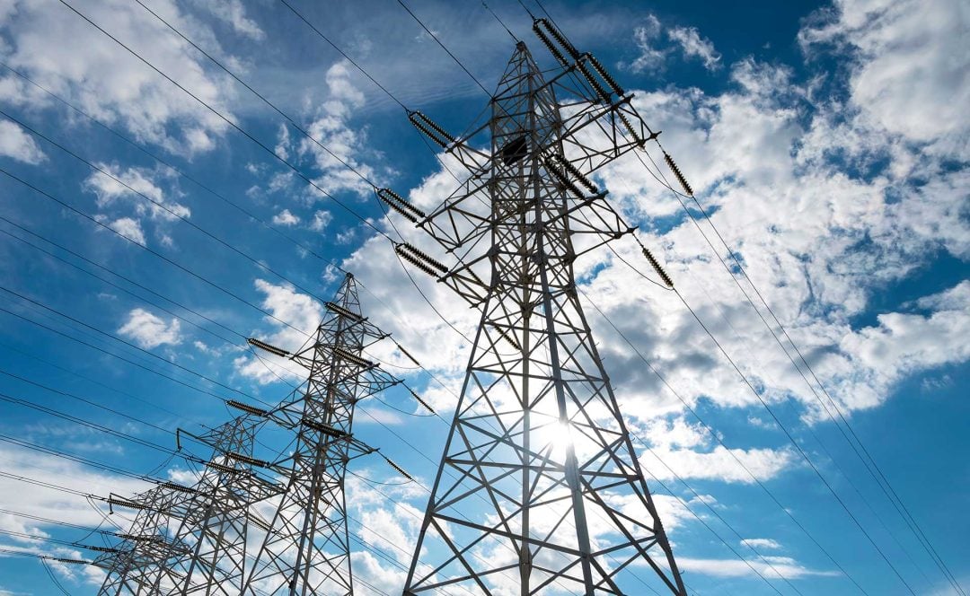 Anuncian obras del sistema eléctrico que unirá Puerto Madryn, Choele y Bahía Blanca
