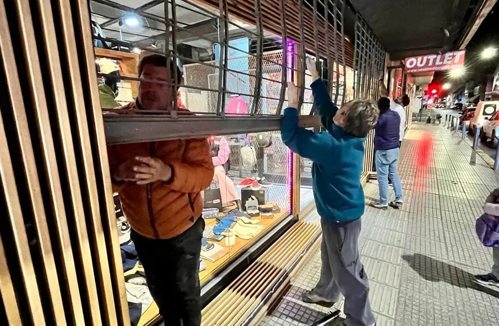 Saqueos en Córdoba: 20 detenidos por intentos de robos en diferentes locales comerciales