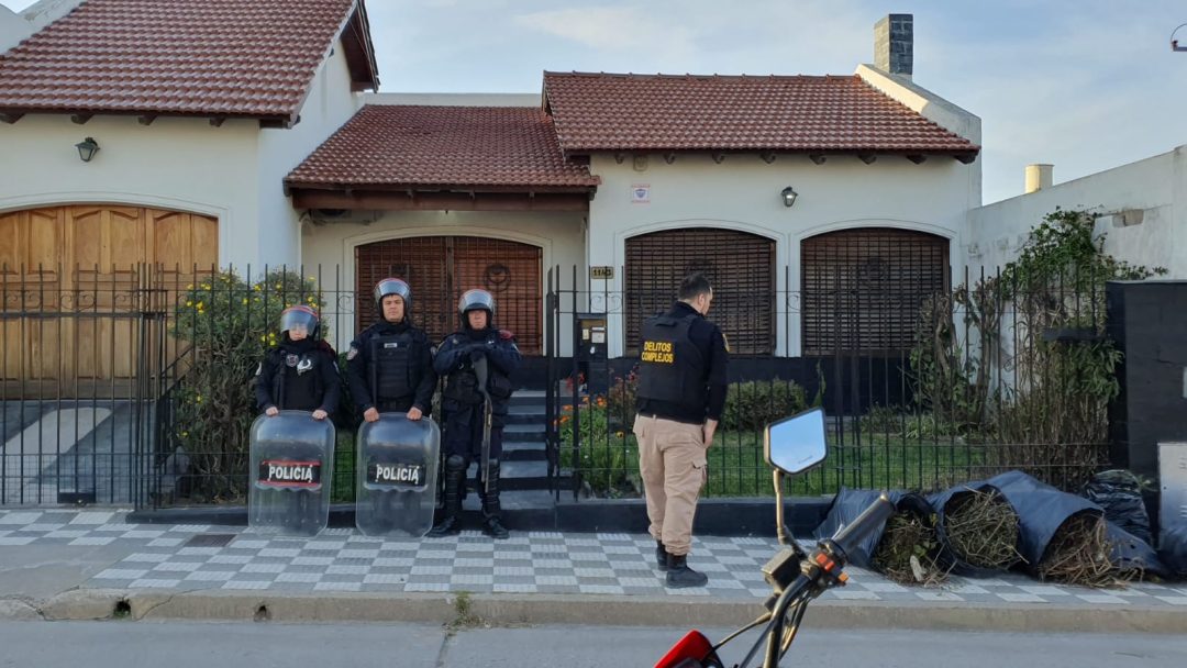 “Aliados por las infancias”: allanamientos en Bahía y Punta Alta por tenencia de material de abuso sexual infantil