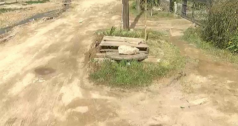 Le salvó la vida a su nieta: una nena de 2 años cayó a un pozo de agua