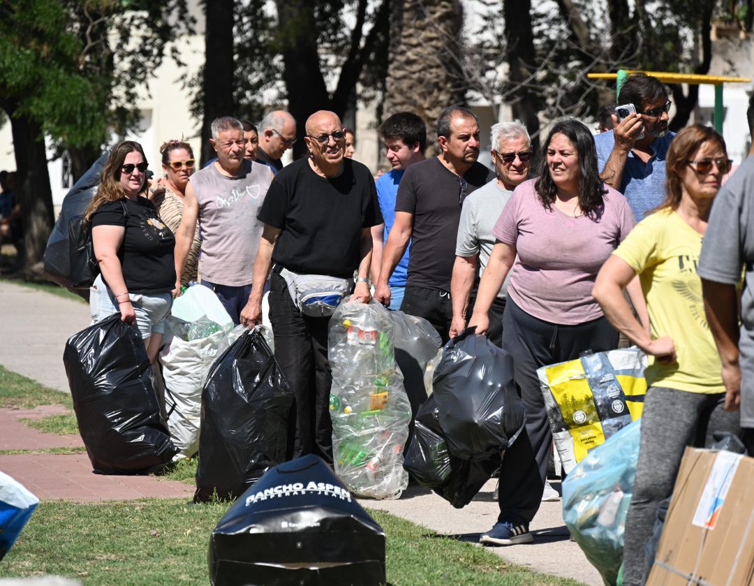 Ecocanje en el parque Boronat