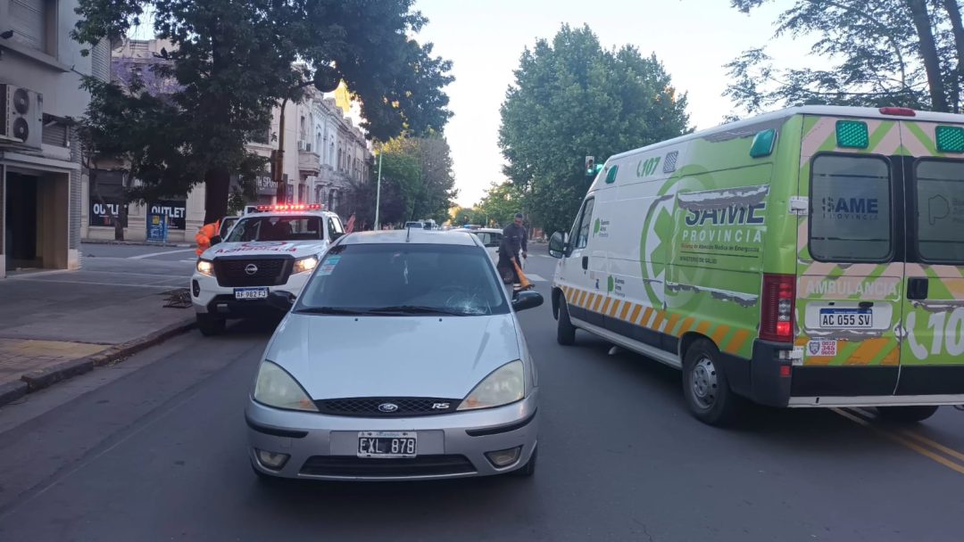 Lo atropellaron en Avenida Colón y fue hospitalizado