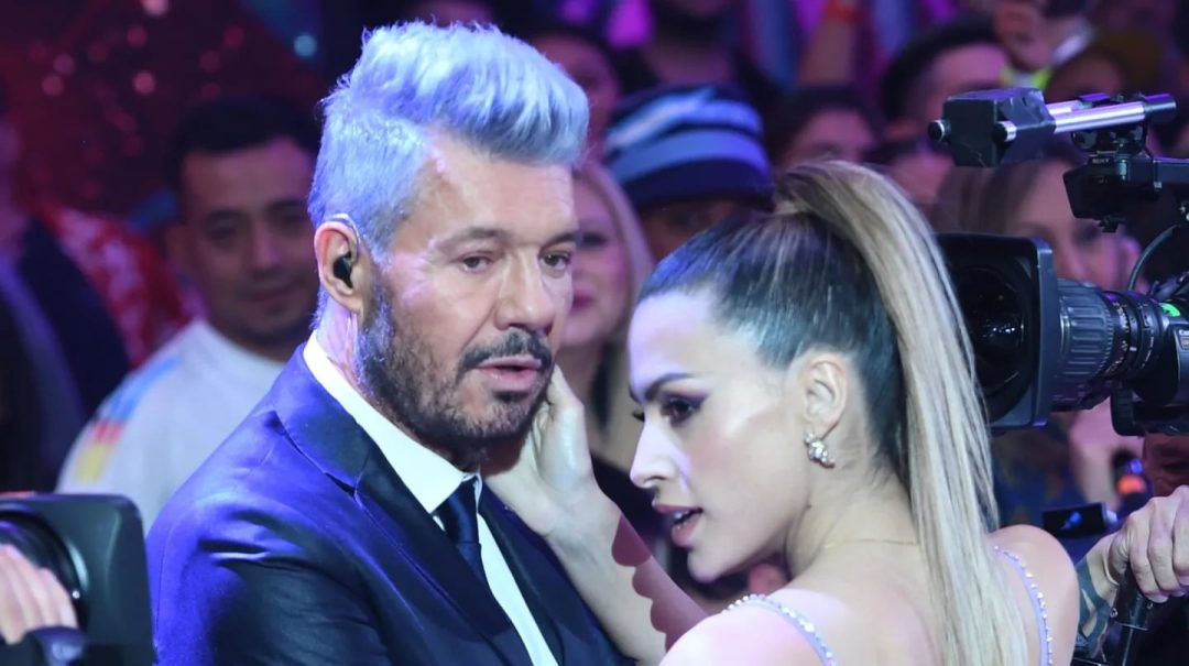 El impactante primer beso de Marcelo Tinelli y Milett Figueroa en vivo que terminó de confirmar el romance