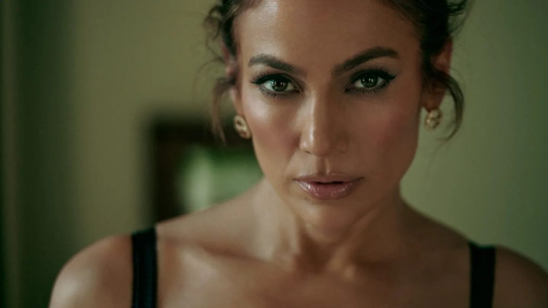 Jennifer Lopez vuelve con todo: disco y película “reflexiva, sexy, divertida de su vida amorosa”