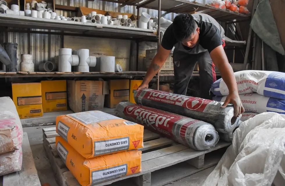 Cupos a la venta de materiales: no es normal la entrega en los corralones