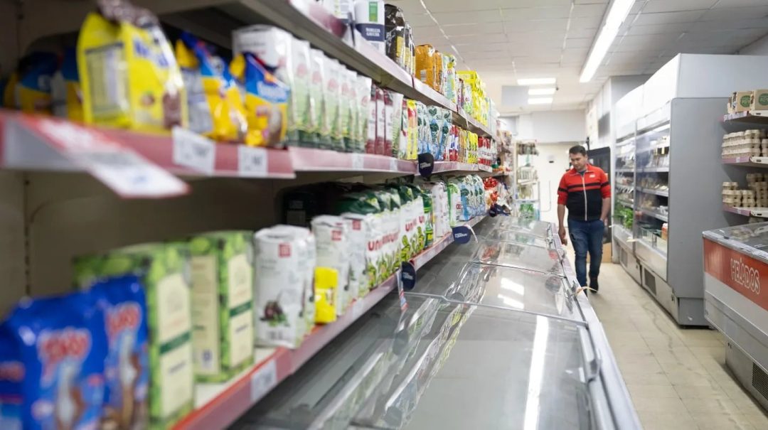 Con aval de la Casa Rosada, supermercados lanzan una canasta a “precios diferenciados” por 60 días: los detalles