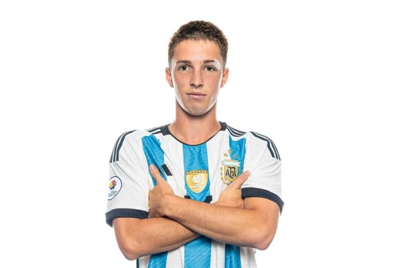 Futbolista de Monte Hermoso debutó con la Selección Argentina