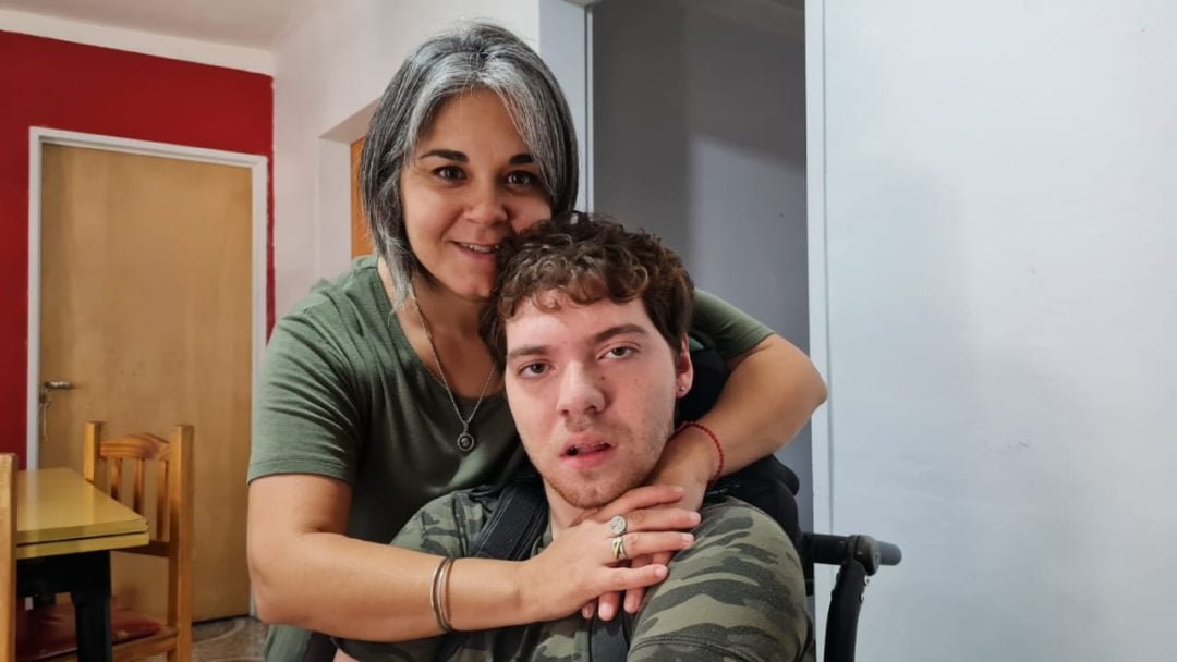 Reclamo urgente: el calvario de una madre para garantizar la alimentación y tratamiento de su hijo
