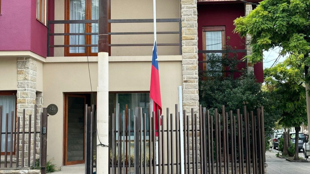 El Consulado chileno en Bahía de luto por los devastadores incendios de Valparaíso