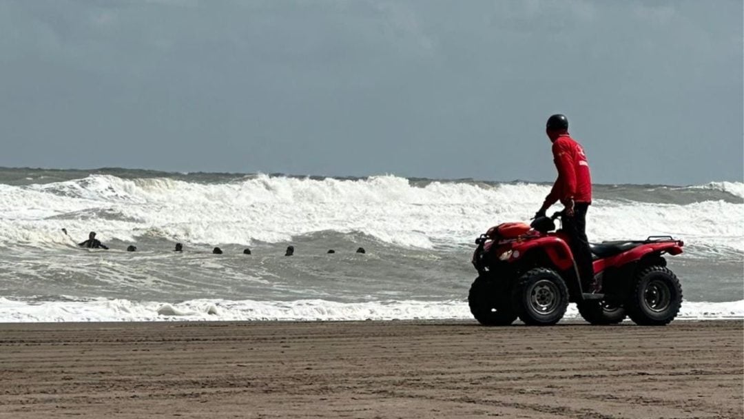 Monte Hermoso: se retoma la búsqueda del joven de 21 años que desapareció en el mar