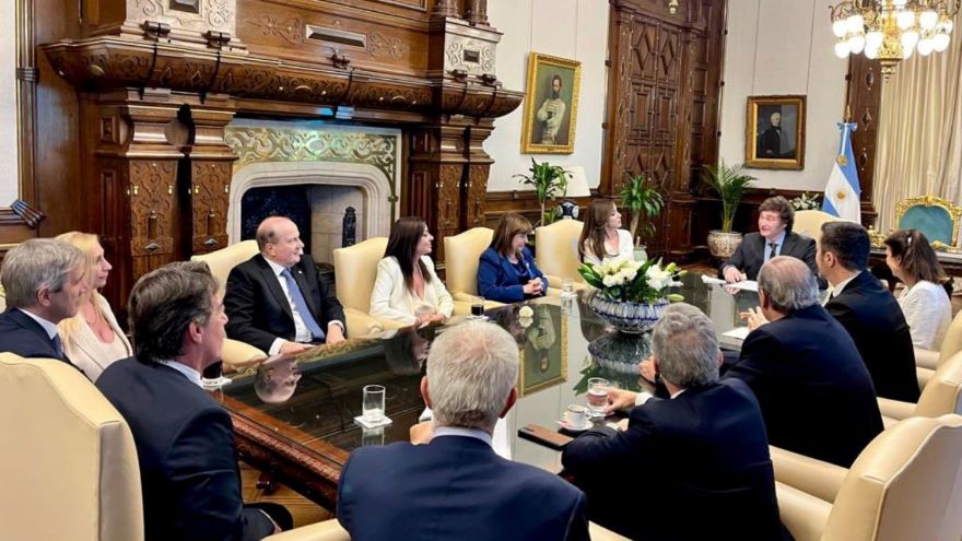El Gobierno aumentará por decreto el salario mínimo: el motivo por el que profundizará la tensión con la CGT