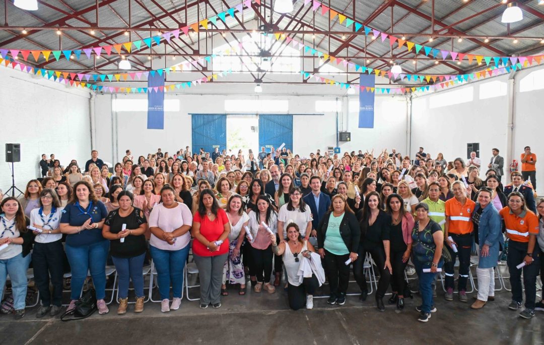 Día Internacional de la Mujer: Acto y reconocimiento en el Consorcio del Puerto