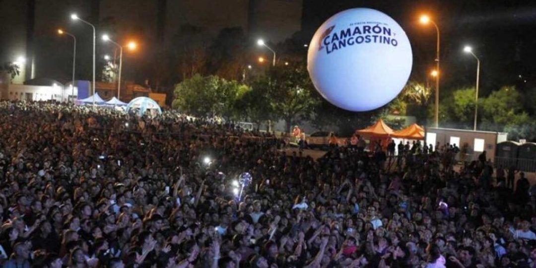 Con artistas de relieve se desarrolla la tercera y cuarta jornada de la Fiesta del Camarón y el Langostino