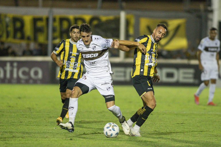 Olimpo eliminado por Platense de la Copa Argentina