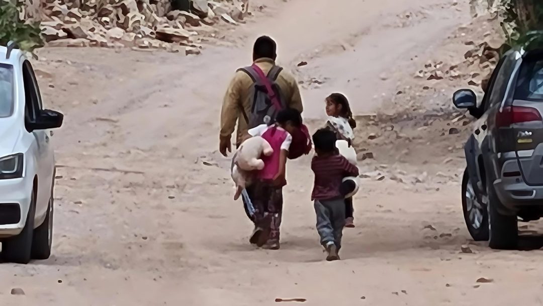 7 de cada 10 niños viven en la pobreza en Argentina, según Unicef