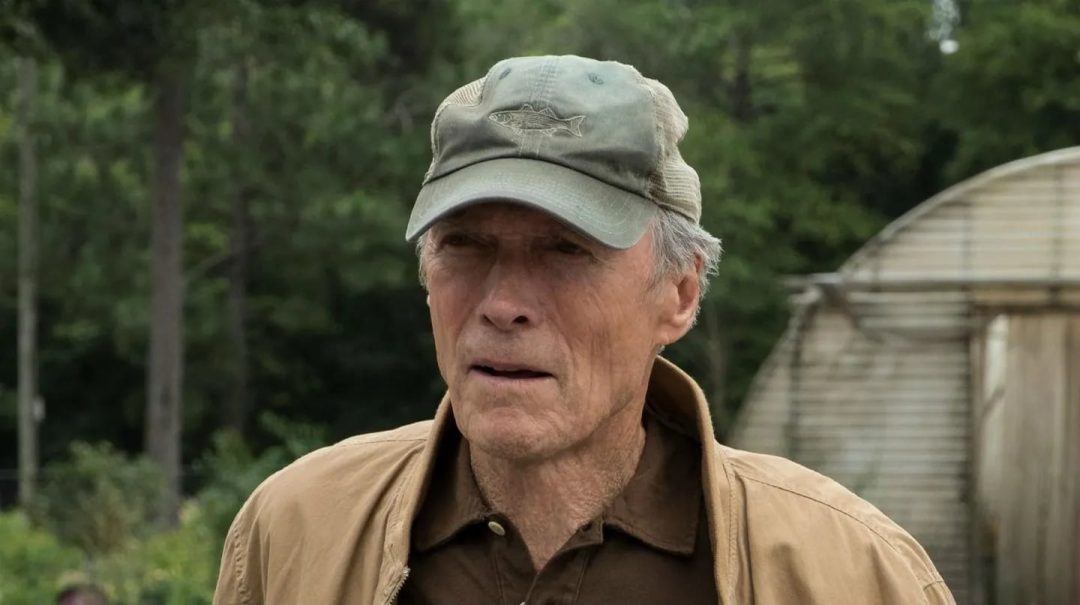 Clint Eastwood reapareció a los 93 años con un aspecto que llamó la atención