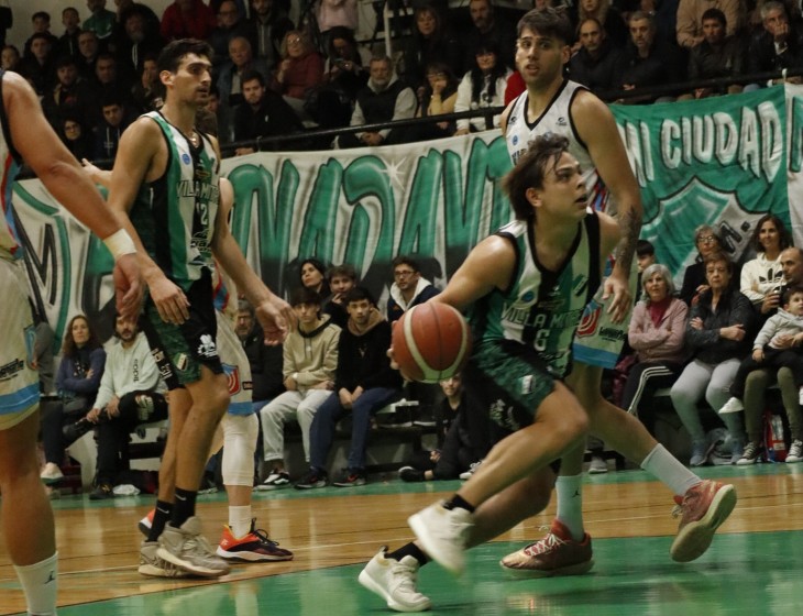 Villa Mitre ganó en casa y quedó a un triunfo de semifinales