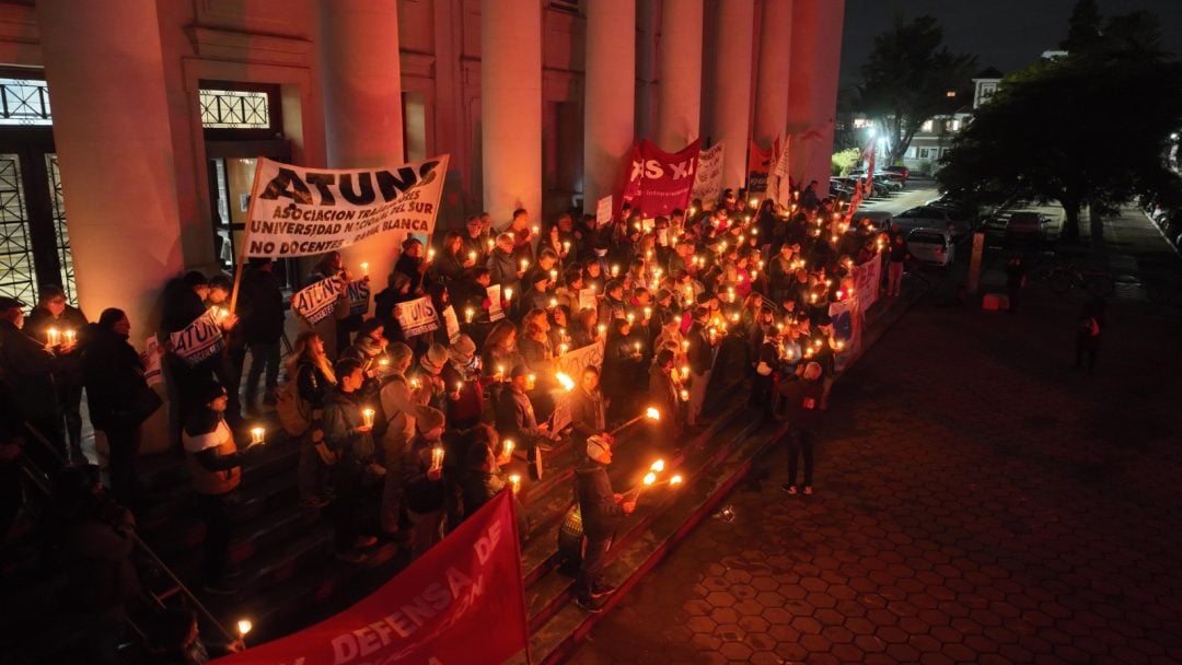 El día después: califican de exitosa la marcha de antorchas reclamando financiamiento a la Universidad